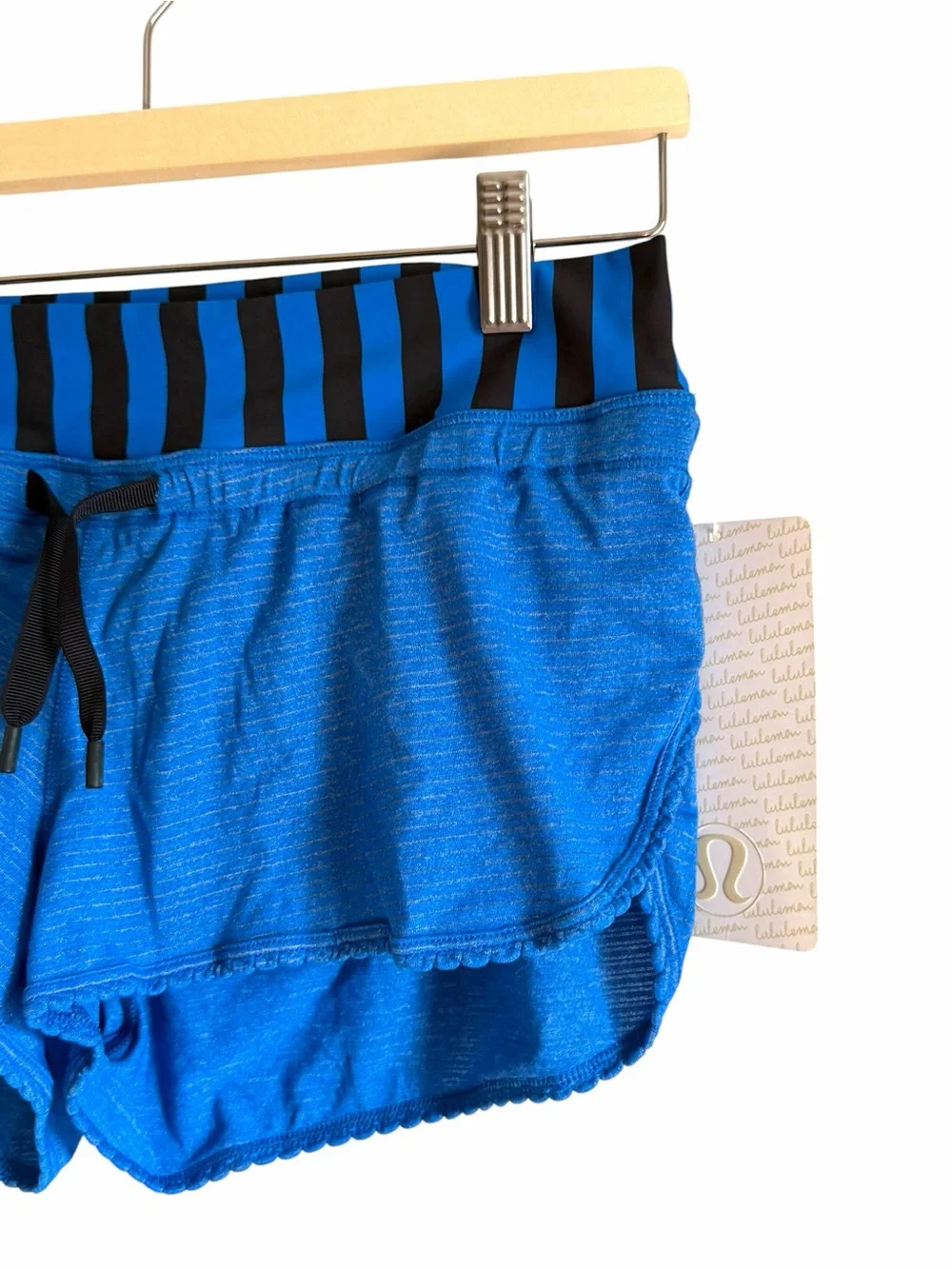 Lululemon Blue Bhakti Yoga Shorts Size 8 NWT